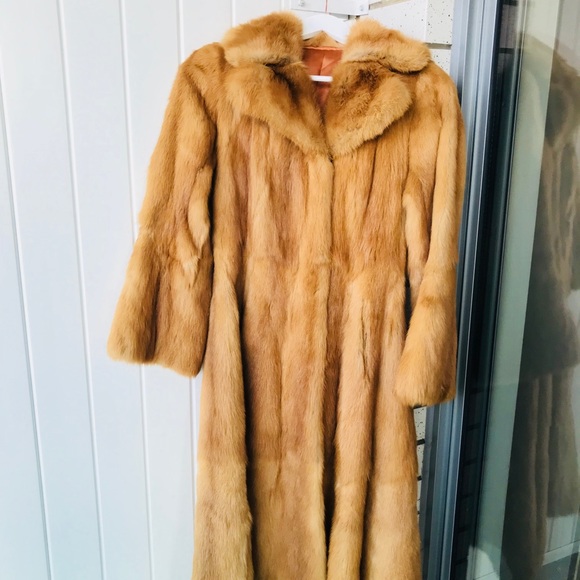 Fur Fox coat size Small - Picture 8 of 8